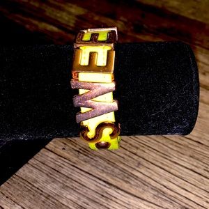Sweet BCBG bracelet